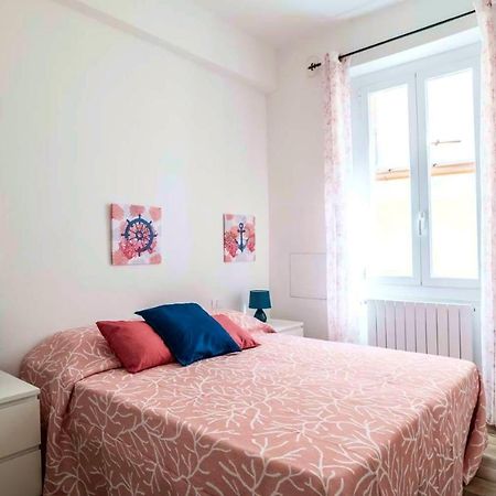 A Mae Riva - La Tua Casa Al Porto Antico Apartman Genova Kültér fotó