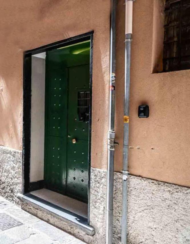 A Mae Riva - La Tua Casa Al Porto Antico Apartman Genova Kültér fotó