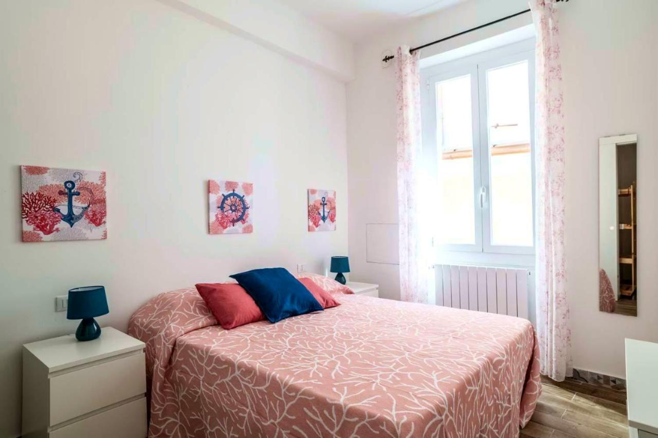 A Mae Riva - La Tua Casa Al Porto Antico Apartman Genova Kültér fotó