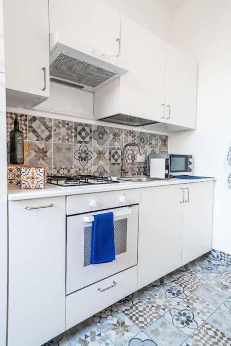 A Mae Riva - La Tua Casa Al Porto Antico Apartman Genova Kültér fotó